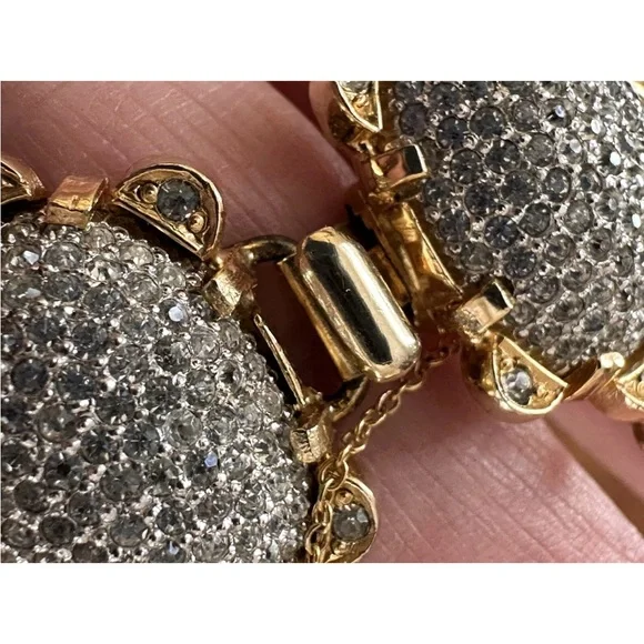 Nettie Rosenstein Gold Tone  Rhinestone Bracelet & Earrings Vintage Glam Signed - Picture 13 of 15